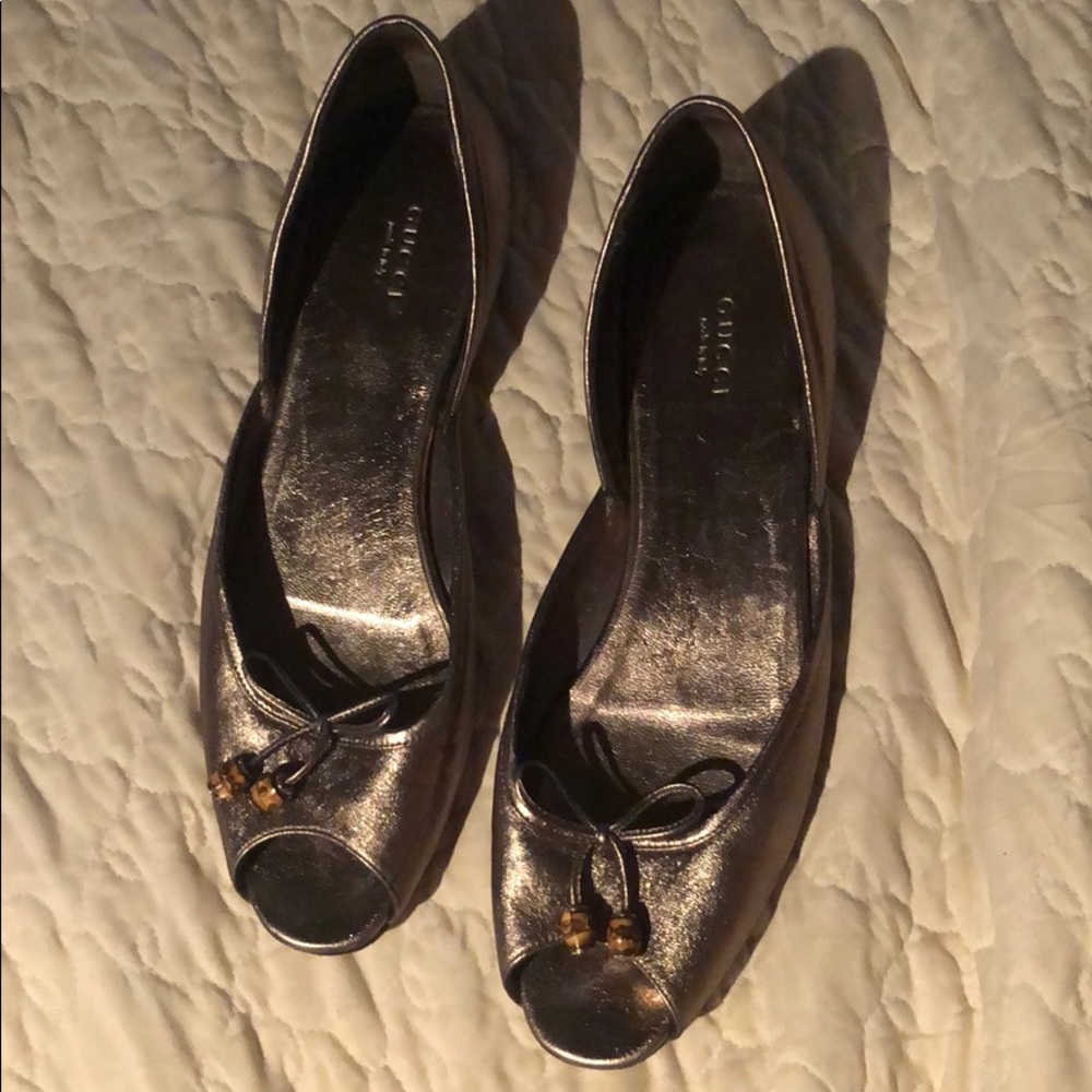 Gucci Metallic Sandals
